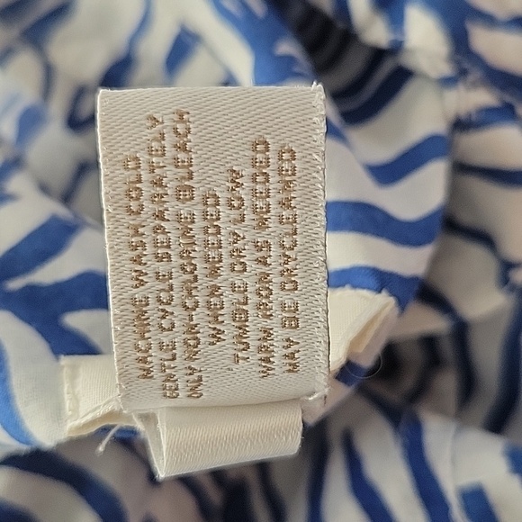 Chico's Blue White Zebra Stripe Long Sleeve Button Down Cotton Shirt Size XL - Picture 6 of 6